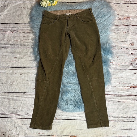Sundance Sage Green Corduroy Pants sz 4 - Picture 1 of 8